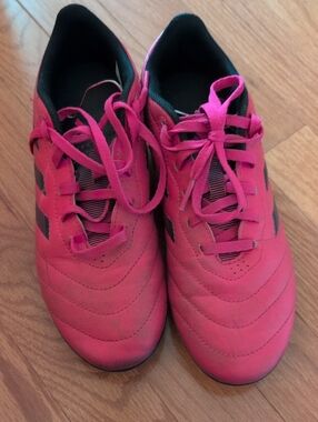 Kids Adidas Pink Soccer Cleats with Black Accent - 3-Stripe Design